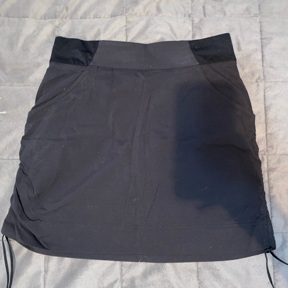 Columbia Women's Black Skirt